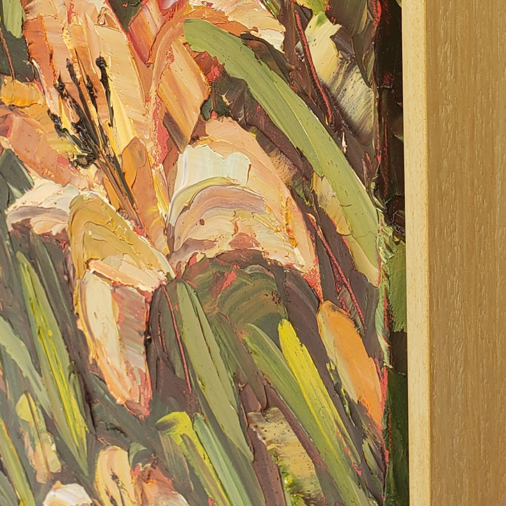 day lilies frame closeup